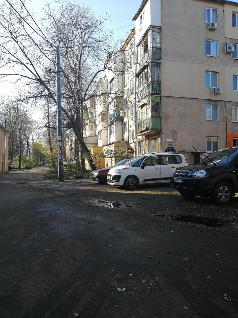 Апартаменты На Ивана И Юрия Лип Odessa Exterior foto